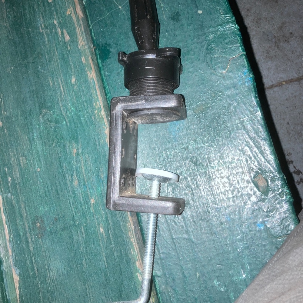 clamp it - Picture 4 of 5